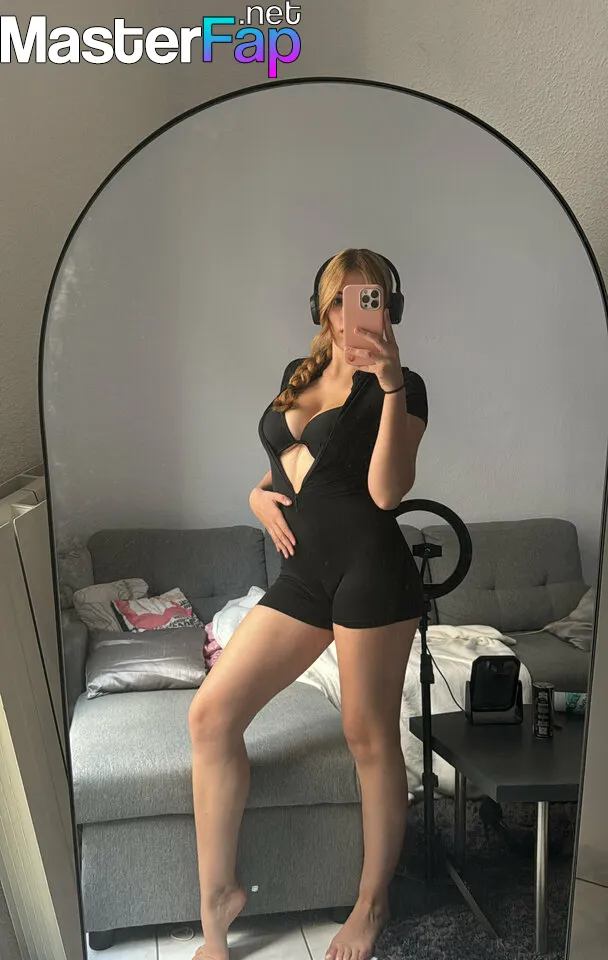 elisa-peachy