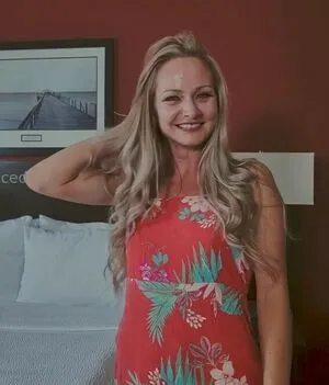 Elisa Pink OnlyFans Leaked Free Thumbnail Picture - #PyKDxt5iKm