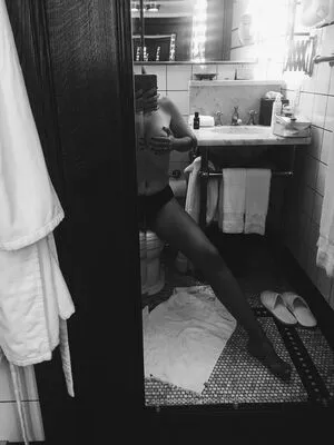 Elisabeth Dubrovsky OnlyFans Leaked Free Thumbnail Picture - #mskgtunERN