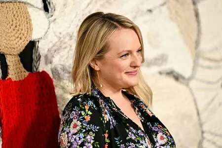 Elisabeth Moss OnlyFans Leaked Free Thumbnail Picture - #Gm12XRUEoM
