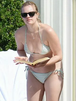 Elisabeth Moss OnlyFans Leaked Free Thumbnail Picture - #WHdKlQ4cco