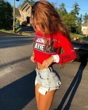 Elisabeth Rioux OnlyFans Leaked Free Thumbnail Picture - #sa09rRmDBy