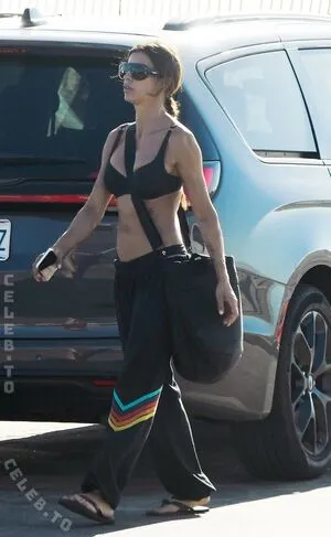 Elisabetta Canalis OnlyFans Leaked Free Thumbnail Picture - #KAPawVM4WN