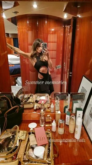 Elisabetta Canalis OnlyFans Leaked Free Thumbnail Picture - #qrGbx9sZX8