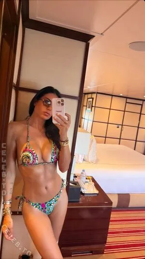 Elisabetta Gregoraci OnlyFans Leaked Free Thumbnail Picture - #9NlBSDYFdg