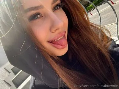 Elisabrownie OnlyFans Leaked Free Thumbnail Picture - #uswUyz1lYV