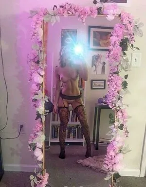 Elise Eve OnlyFans Leaked Free Thumbnail Picture - #dl5tSBJBnw