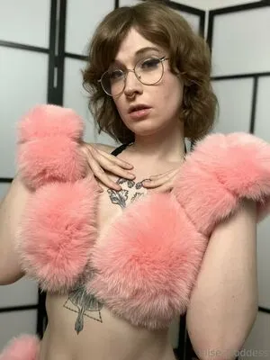 Elise Goddess OnlyFans Leaked Free Thumbnail Picture - #2FLc1I0wCH