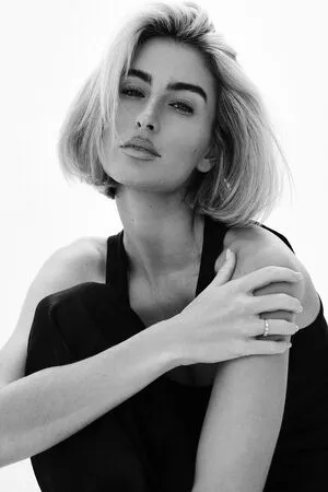 Elise Gosdschan OnlyFans Leaked Free Thumbnail Picture - #1Q0zLl4Qn7