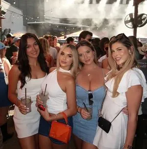 Elise Mertens OnlyFans Leaked Free Thumbnail Picture - #sdf9C4A3aV