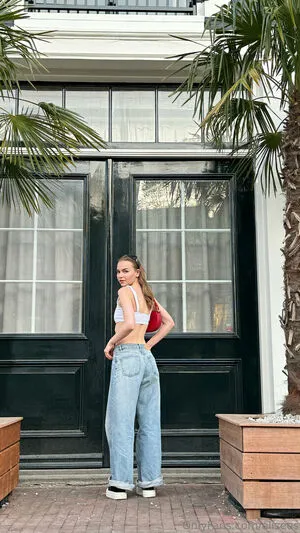 Elisees OnlyFans Leaked Free Thumbnail Picture - #uwUeT0D9Gr