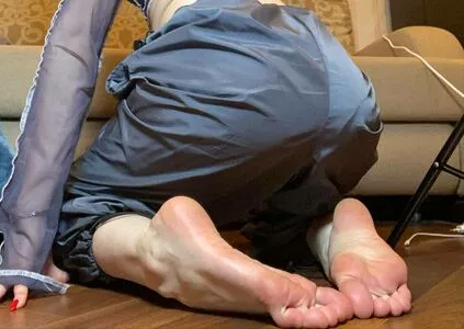 Elisfeet OnlyFans Leaked Free Thumbnail Picture - #L56k6uCOOd