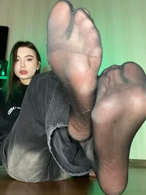 Elisfeet OnlyFans Leaked Free Thumbnail Picture - #UawgoHlpFF