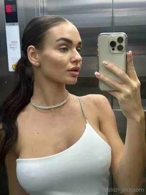 Elish Blossom OnlyFans Leaked Free Thumbnail Picture - #0IsyRIqXs4