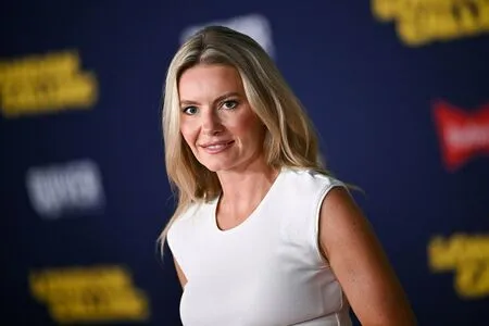 Elisha Cuthbert OnlyFans Leaked Free Thumbnail Picture - #R6IgrInGo3