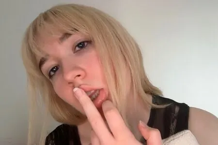 Elita Harkov OnlyFans Leaked Free Thumbnail Picture - #q6b0jaeOGj