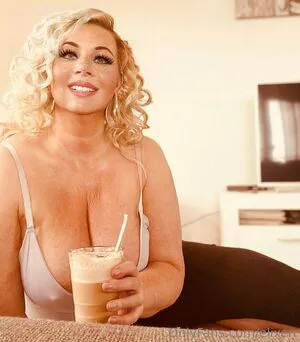 Elixerr OnlyFans Leaked Free Thumbnail Picture - #GQrNCITHQs