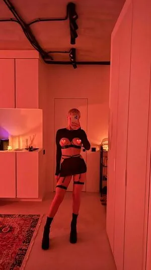 Eliz Benson OnlyFans Leaked Free Thumbnail Picture - #ahhi09SkBr