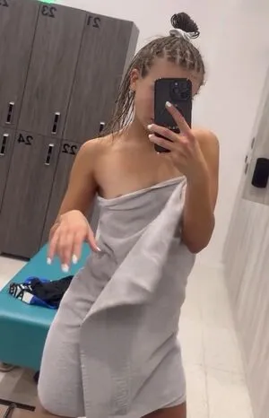 Eliz Fit OnlyFans Leaked Free Thumbnail Picture - #1HWFFK5QVR