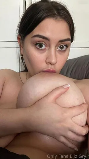Eliz Gry OnlyFans Leaked Free Thumbnail Picture - #NPIc1Dto1F