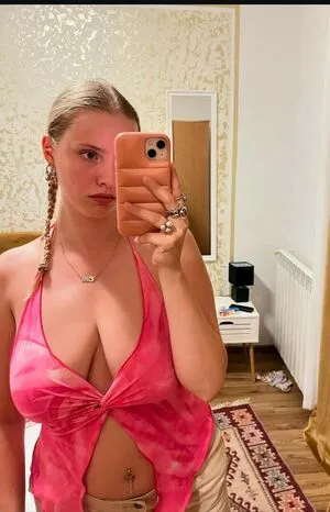 Eliza Goldsmith OnlyFans Leaked Free Thumbnail Picture - #Ph7XfmAnAn