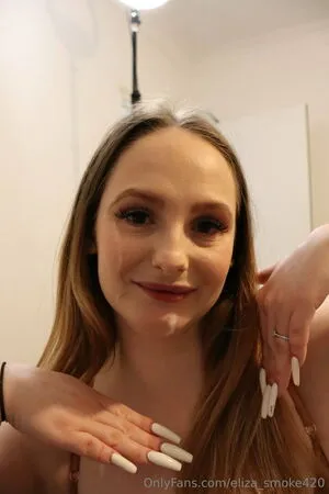 Eliza Smoke420 OnlyFans Leaked Free Thumbnail Picture - #xEbfYUwio9