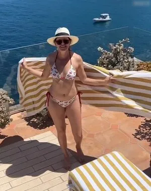 Elizabeth Banks OnlyFans Leaked Free Thumbnail Picture - #63fu9hg3FN