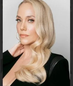 Elizabeth Berkley OnlyFans Leaked Free Thumbnail Picture - #bdnl5yU5nt