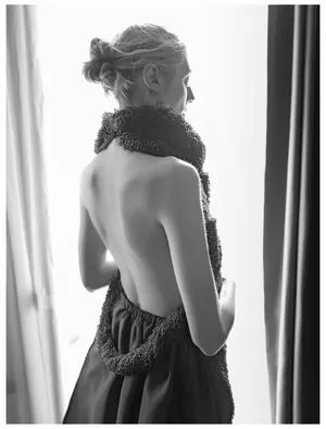 Elizabeth Debicki OnlyFans Leaked Free Thumbnail Picture - #6r3IbX8OSY