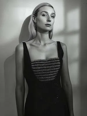 Elizabeth Debicki OnlyFans Leaked Free Thumbnail Picture - #KuuOsn91ah