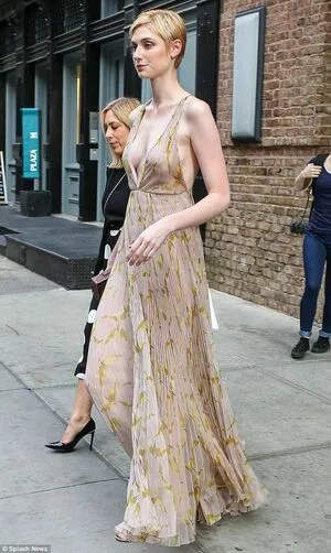Elizabeth Debicki OnlyFans Leaked Free Thumbnail Picture - #bbHUJWwv7A