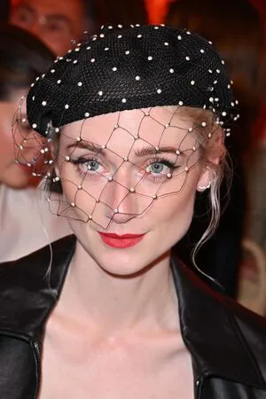 Elizabeth Debicki OnlyFans Leaked Free Thumbnail Picture - #iVjdM9tlEA