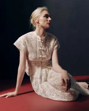 Elizabeth Debicki OnlyFans Leaked Free Thumbnail Picture - #lmGJFPsUaw
