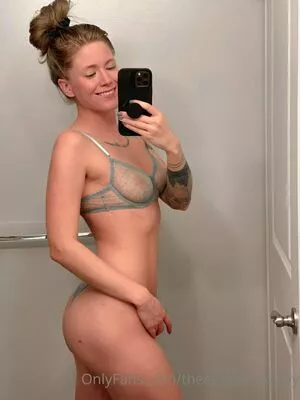 Elizabeth Duffy OnlyFans Leaked Free Thumbnail Picture - #ZEZEDYA1PN