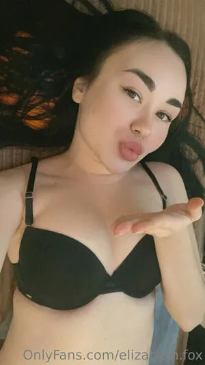 Elizabeth Fox OnlyFans Leaked Free Thumbnail Picture - #TjXmmLHHMT
