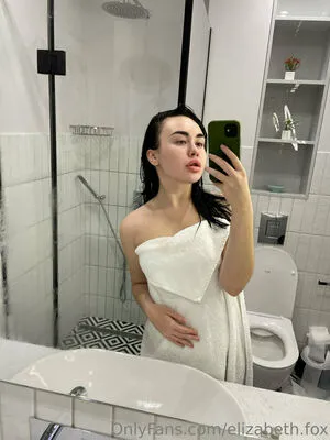 Elizabeth Fox OnlyFans Leaked Free Thumbnail Picture - #V5j0wz6wa4