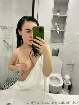 Elizabeth Fox OnlyFans Leaked Free Thumbnail Picture - #ksOOVesNJN