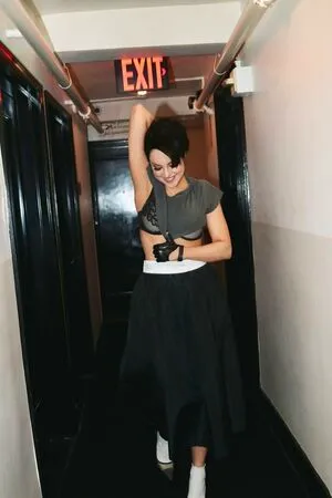 Elizabeth Gillies OnlyFans Leaked Free Thumbnail Picture - #2FWxogc1Bd