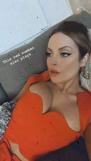 Elizabeth Gillies OnlyFans Leaked Free Thumbnail Picture - #3KjeZxmwYB