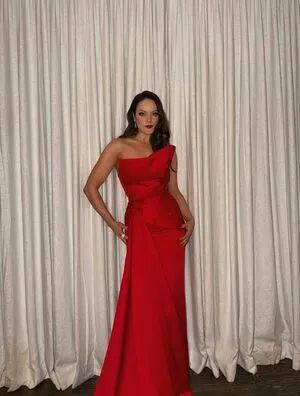 Elizabeth Gillies OnlyFans Leaked Free Thumbnail Picture - #78l2nsHm3b