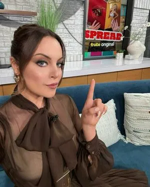 Elizabeth Gillies OnlyFans Leaked Free Thumbnail Picture - #BFcoCEyS4B