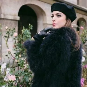 Elizabeth Gillies OnlyFans Leaked Free Thumbnail Picture - #BRB3RYfgxE