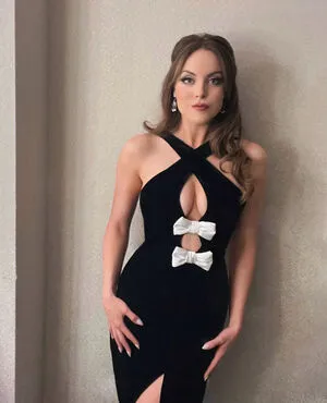 Elizabeth Gillies OnlyFans Leaked Free Thumbnail Picture - #C6LAGqgaVM