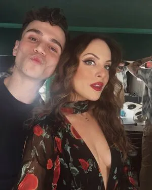 Elizabeth Gillies OnlyFans Leaked Free Thumbnail Picture - #FUg9XsgmhC