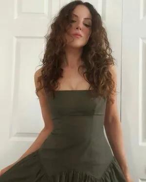 Elizabeth Gillies OnlyFans Leaked Free Thumbnail Picture - #LFaim61rCS