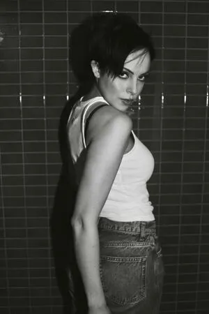 Elizabeth Gillies OnlyFans Leaked Free Thumbnail Picture - #P19afwiBQ5