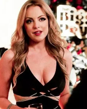 Elizabeth Gillies OnlyFans Leaked Free Thumbnail Picture - #m4095U4VR1