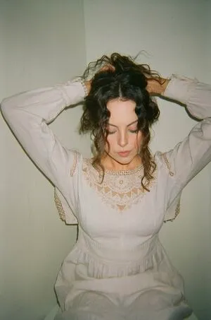 Elizabeth Gillies OnlyFans Leaked Free Thumbnail Picture - #oCYVvX4sPY