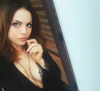 Elizabeth Gillies OnlyFans Leaked Free Thumbnail Picture - #tpsdW0vyfD