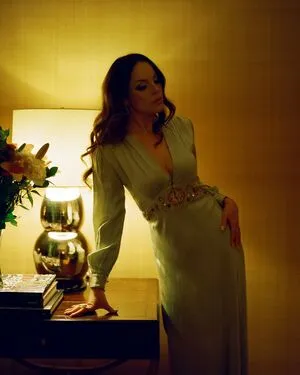 Elizabeth Gillies OnlyFans Leaked Free Thumbnail Picture - #vKCrYhasUL